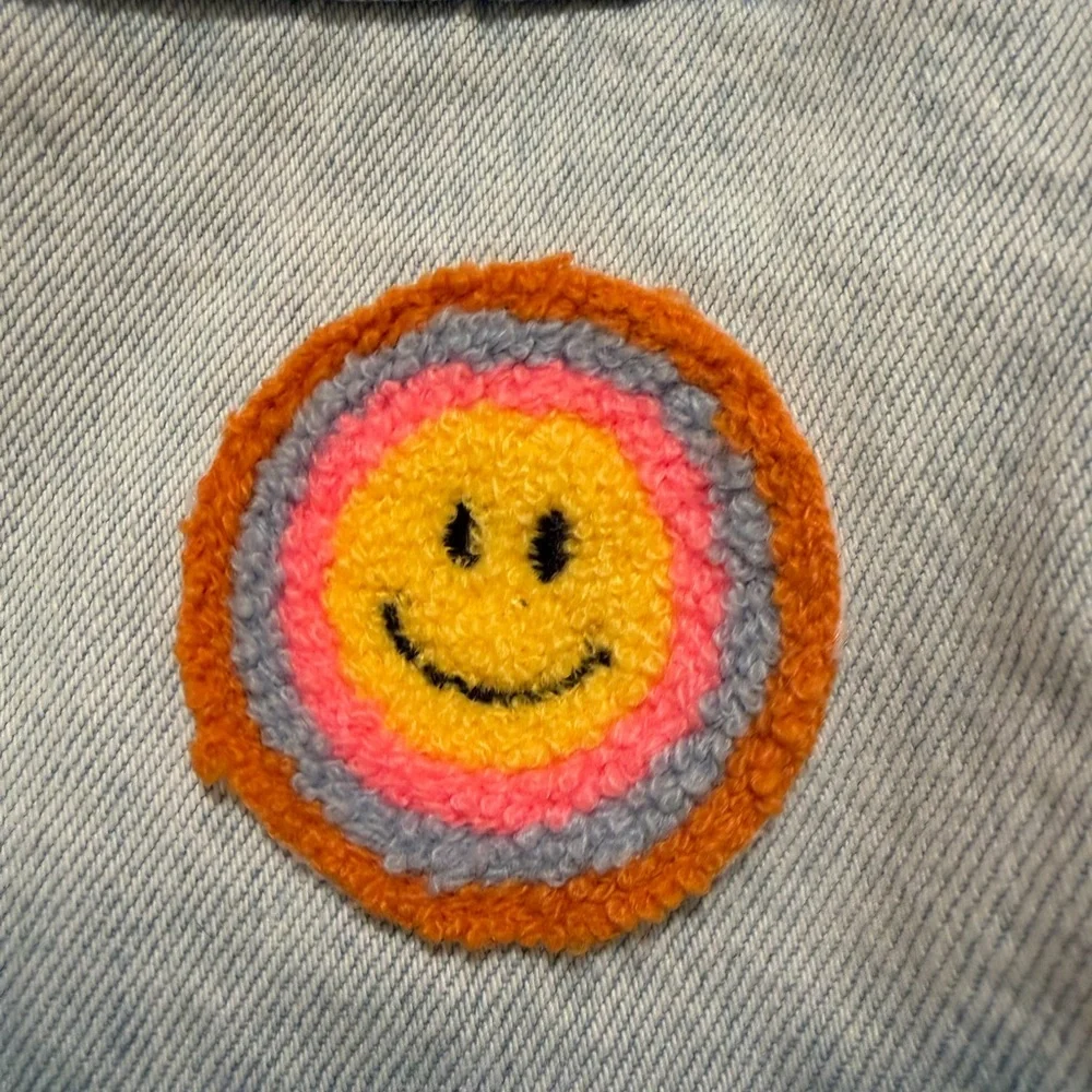 PH Play Girls Light Wash Denim Jacket Smiley Face Patch Distressed Size 4